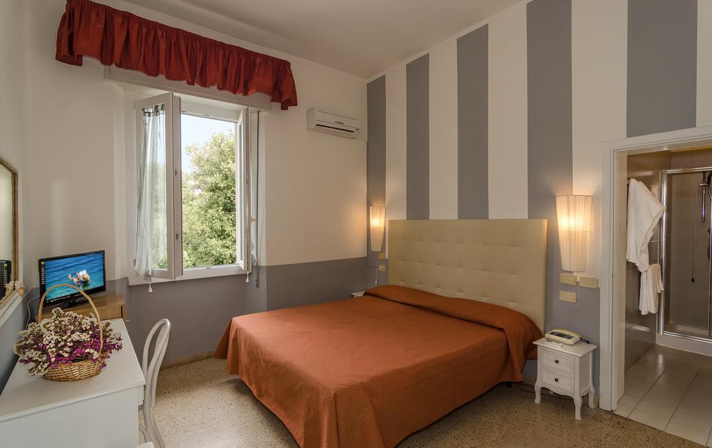 Hotel Le Focette Марина-ди-Пьетрасанта Экстерьер фото